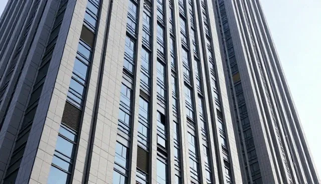 标签检索在模型应用中的两种做法与取舍